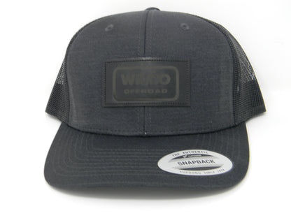 BADGE SNAPBACK HAT